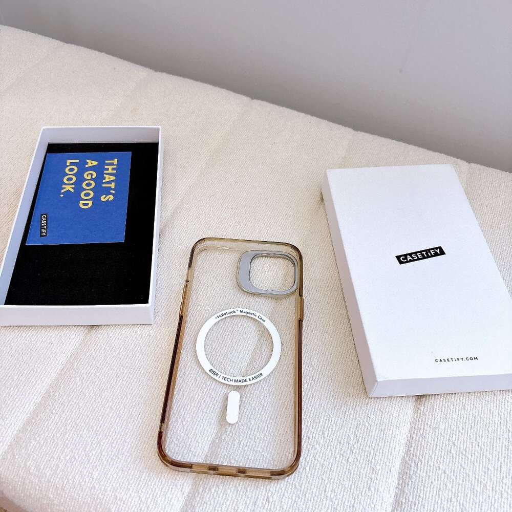 IPHONE 15 PLUS CASE WITH MAGSAFE